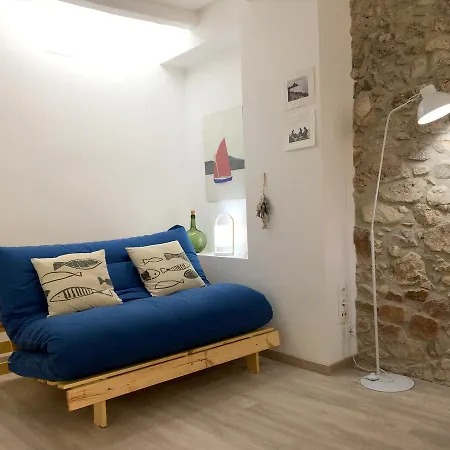 Charming Loft - Historical Center * Τόσα ντε Μαρ